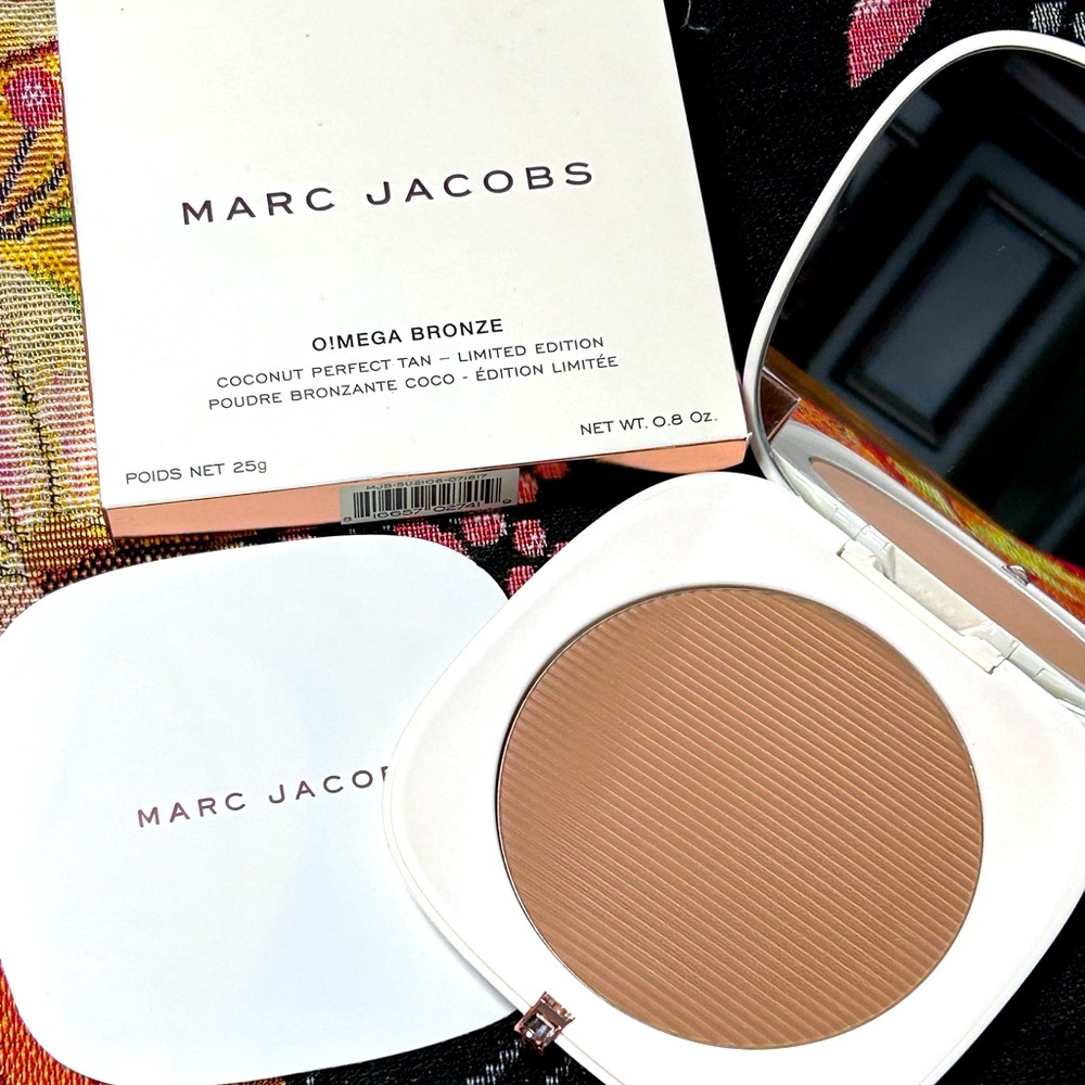 Marc Jacobs LE Tan-Tastic Coconut O!mega Bronzer BNIB